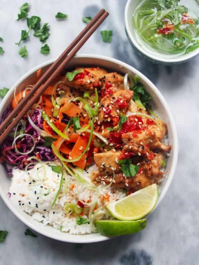 Juicy Chicken Poke Bowls