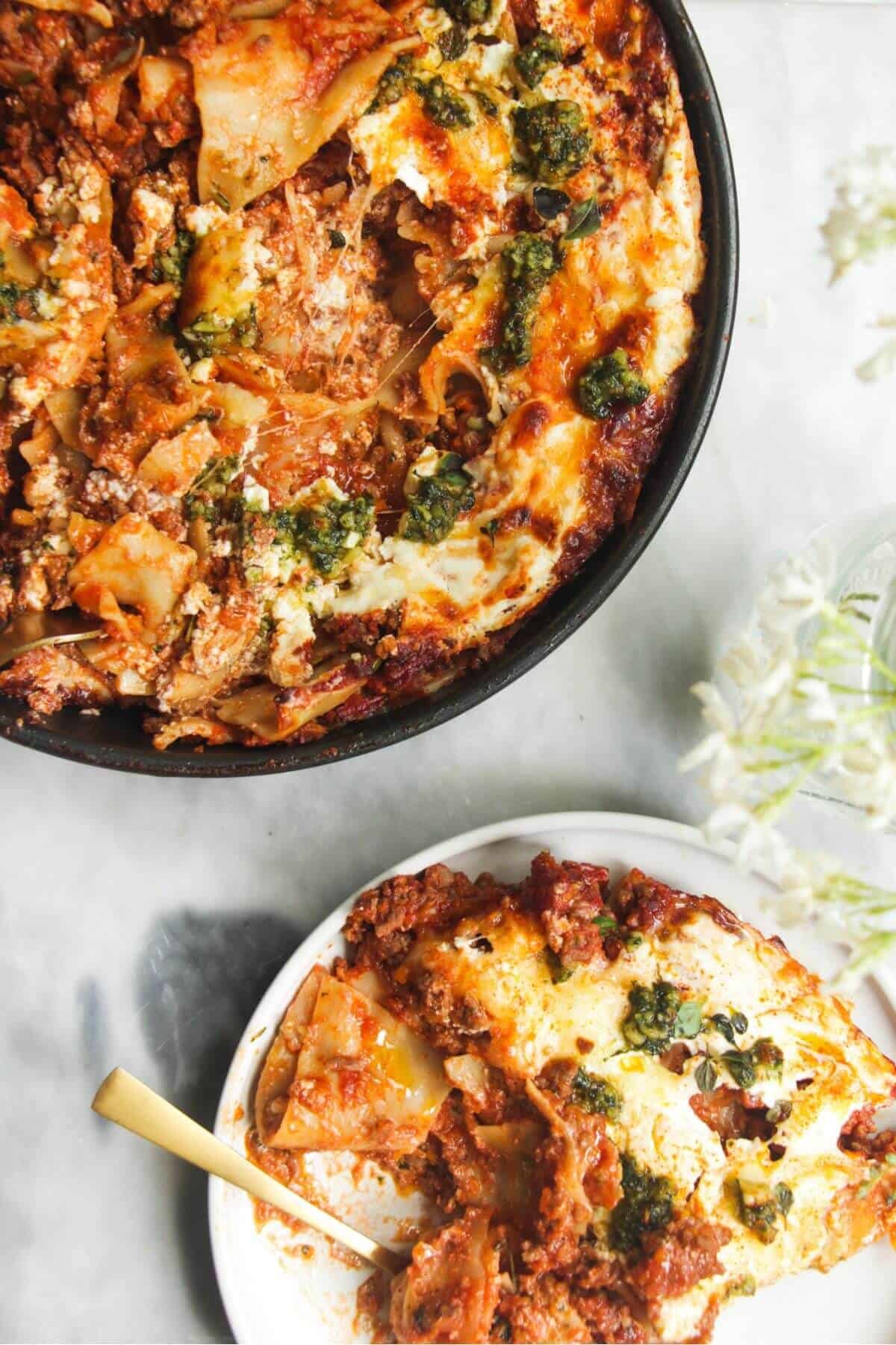 SUPER Easy One Pot Skillet Lasagna