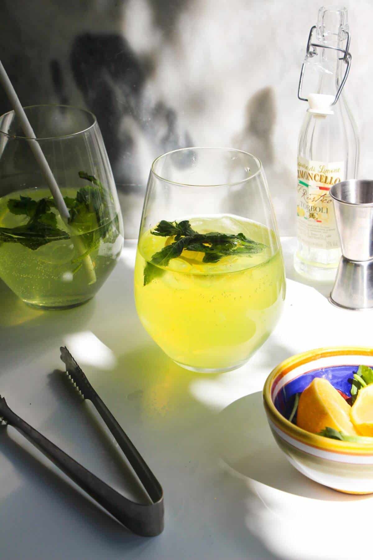 3 Ingredient Limoncello Spritz