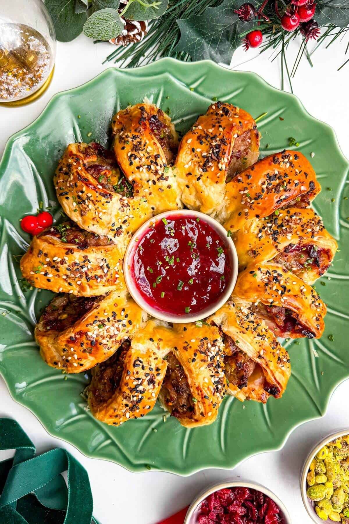 Easy Christmas Sausage Roll Wreath with Cranberries