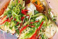 Aromatic Hot Oil Steamed Fish