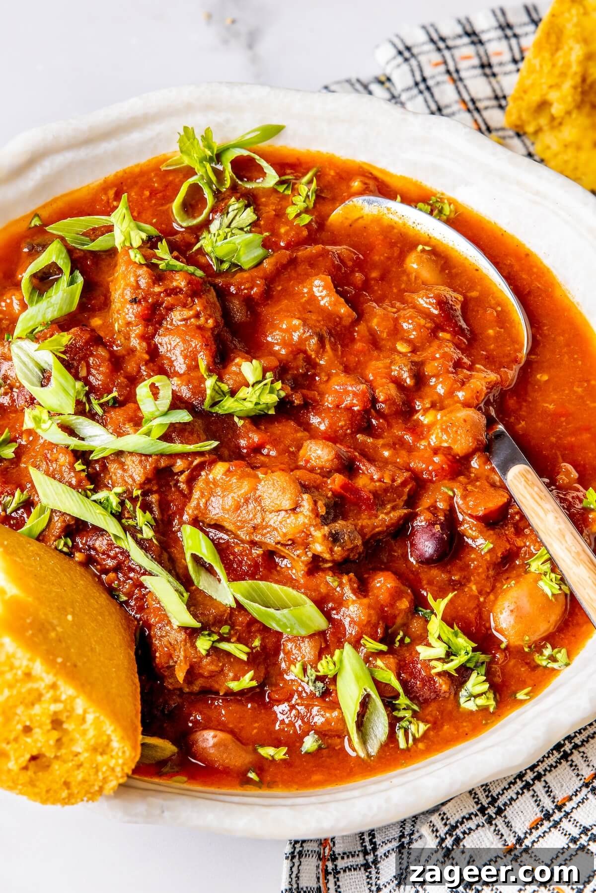 Hearty Chuck Roast Chili for a Comforting Fall Meal