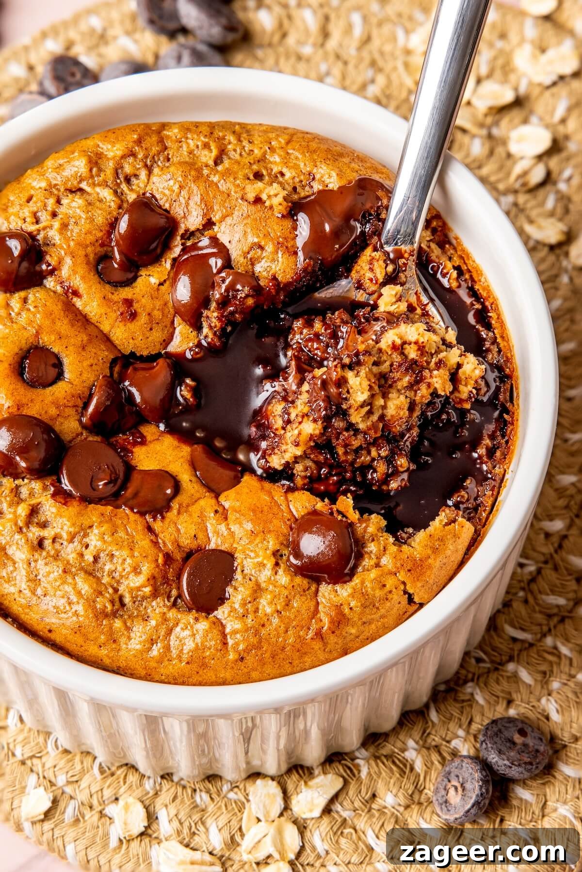Gooey Chocolate Chip Protein Baked Oats 2 Molten Chocolate Chip Protein Baked Oats - Olivia Adriance