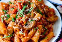 Savory One-Pot Mushroom Ragu Pasta