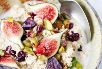 Mediterranean Fig and Pistachio Overnight Oats