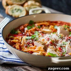 Chargrilled Vegetable and Roast Chicken Tagliatelle 6 Add extra flavour to your pasta dishes by scorching some tomatoes and peppers under the grill. Mix into a creamy-tomato sauce with tagliatelle and chicken for a dinner that's less than 470 calories!
