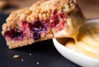 Berry Streusel Slices with White Chocolate Custard Dip — Dessert Recipe