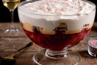 Classic Sherry Trifle Recipe: Layered Dessert with Custard & Fruit