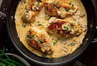 Chicken in Creamy White Wine Sauce Recipe for Tender Flavor