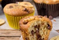 Bakery-Style Chocolate Chip Banana Muffins Recipe