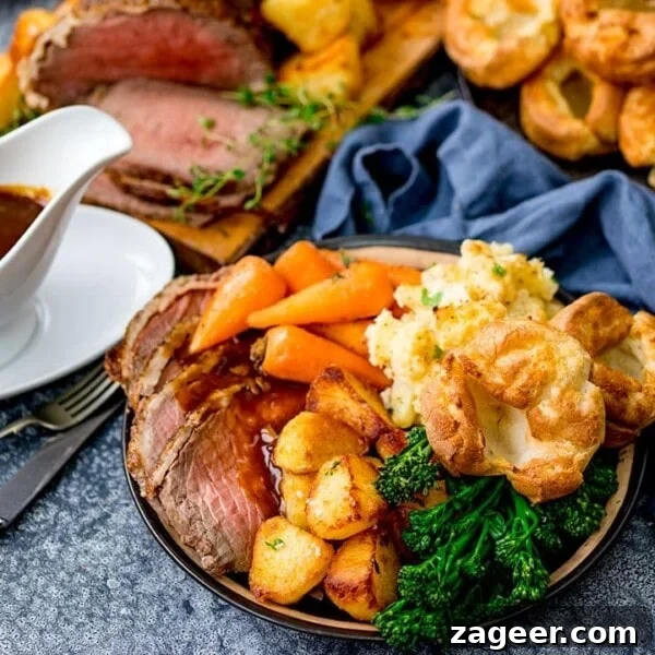 Creamy Scalloped Potatoes with Ham and Cheese Bake 15 Roast beef dinner with jug of gravy