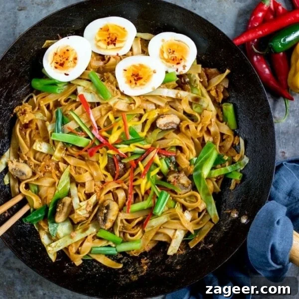 Chicken Yakisoba Recipe: Flavorful Stir-Fried Noodles with Veggies 15 Vegetarian Kway Teow with eggs and vegetables