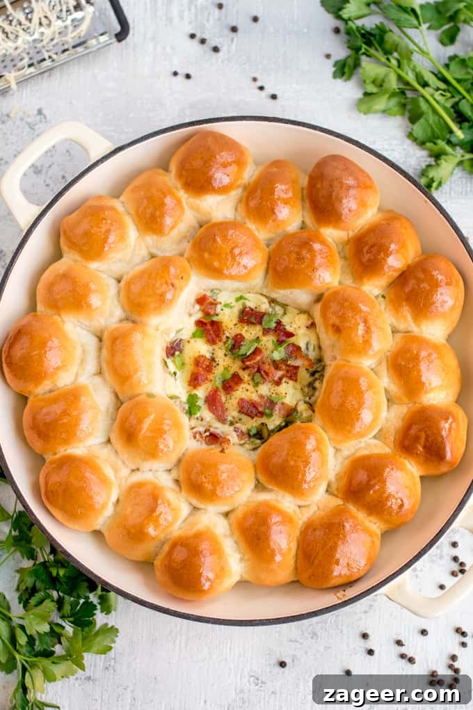 Creamy Spinach and Bacon Dip with Crispy Dough Balls 2 Dough Balls with Creamy Spinach and Bacon Dip - great for parties, BBQs or a family lunch where everyone can dig in!